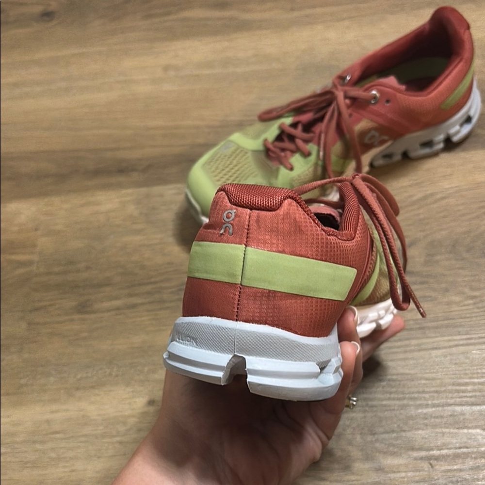On Running Green and Red Athletic Shoes size 6 - Picture 4 of 14